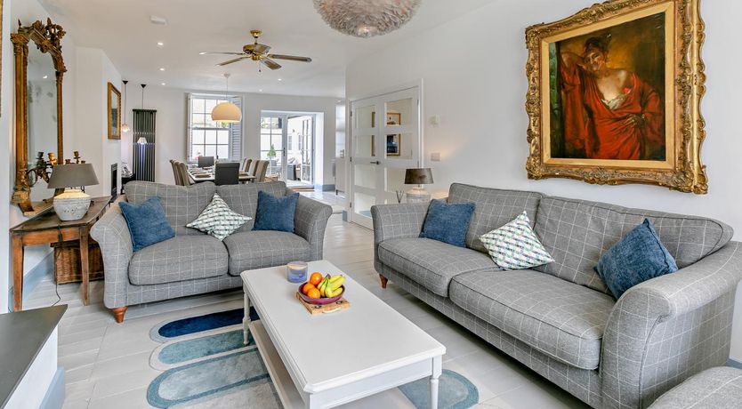 Photo of 5 Bed in Fowey