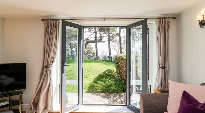 Photo of Admiral's Retreat