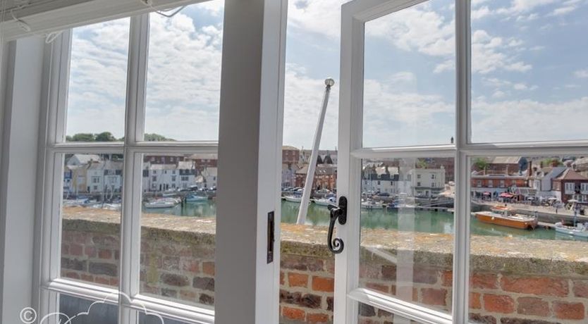 Photo of Old Coastguard Apartment 3