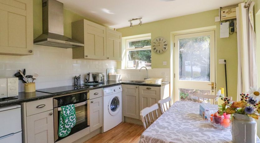 Photo of Fossil And The Cross Cottage