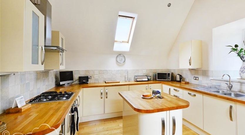 Photo of Fossil Barn