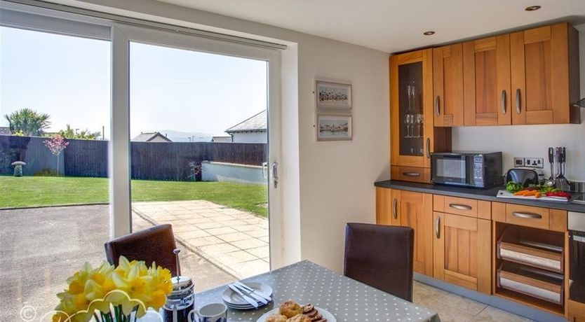 Photo of Tides Corner