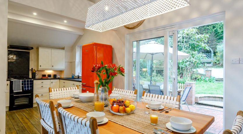 Photo of 4 Bed in Bideford