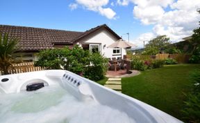 Photo of 4 Bed in Bideford