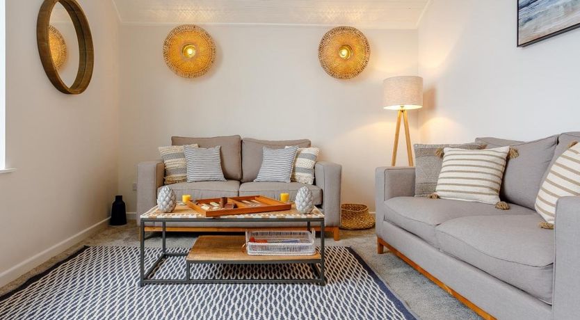 Photo of 4 Bed in Westward Ho