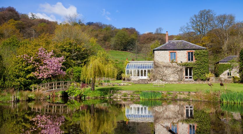 Photo of Hutchinghayes Farmhouse