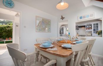 Driftwood Cottage Shaldon Holiday Cottage