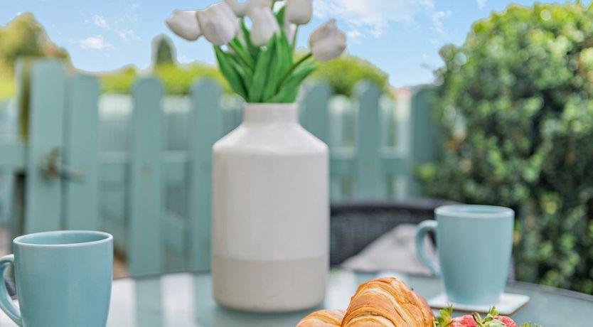 Photo of 2 Bed in Brixham