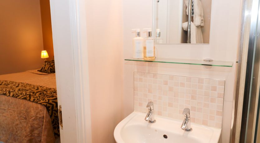 Photo of Granary Barn