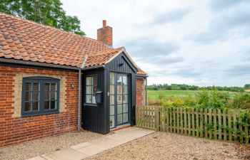 2 Wadd Cottages Holiday Cottage