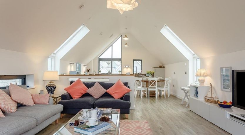 Photo of 4 Bed in Northam