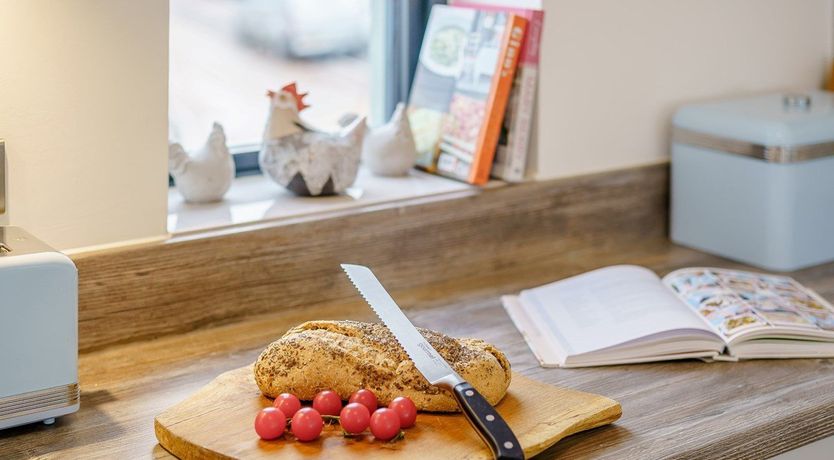 Photo of 4 Bed in Northam