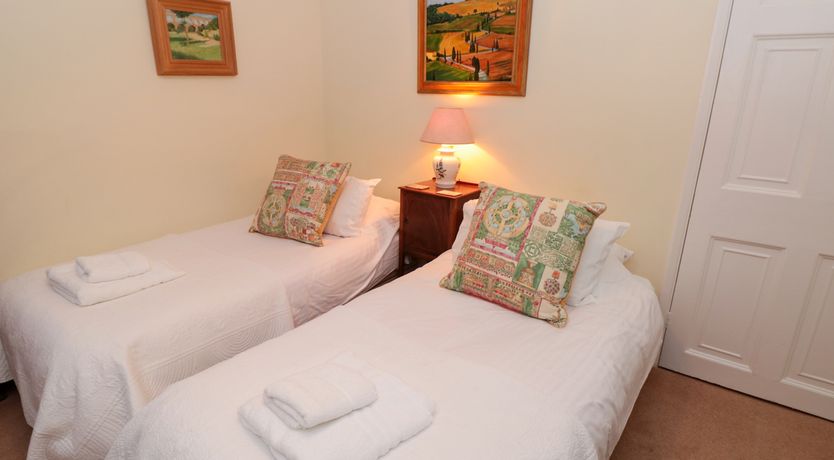 Photo of 18 Southtown