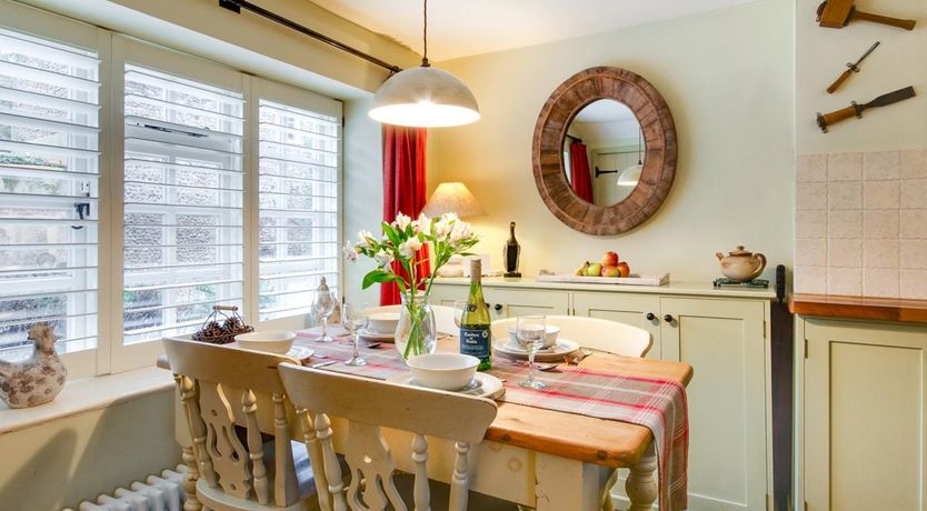 Photo of 2 Bed in Holt