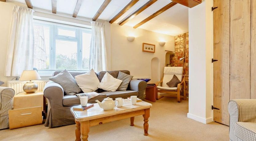 Photo of 2 Bed in Holt