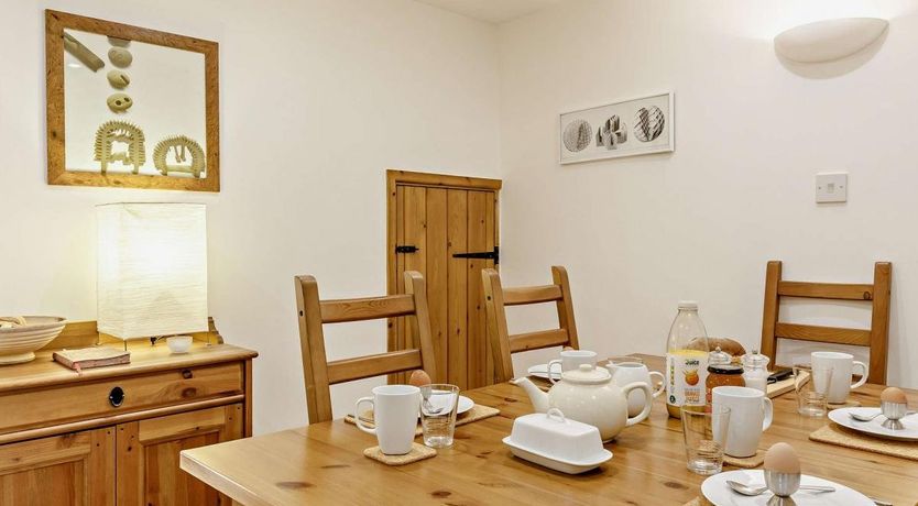 Photo of 2 Bed in Holt