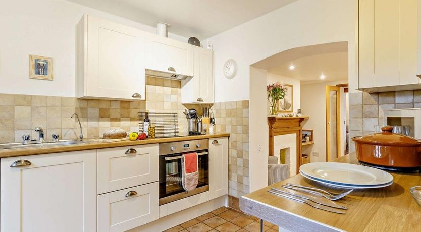 Photo of 2 Bed in Holt