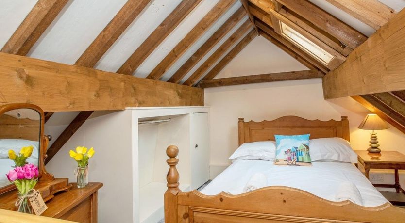 Photo of 2 Bed in Holt