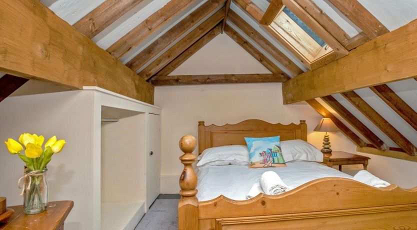 Photo of 2 Bed in Holt