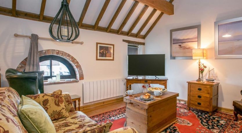 Photo of 2 Bed in Holt