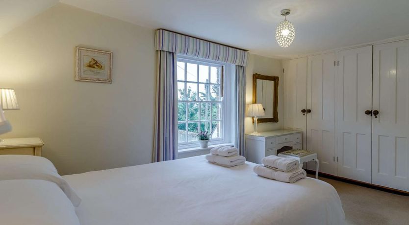 Photo of 3 Bed in Blakeney