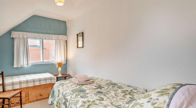 Photo of 2 Bed in Weybourne