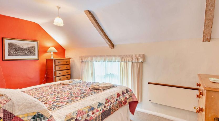 Photo of 2 Bed in Weybourne