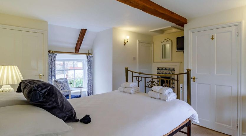 Photo of 1 Bed in Holt