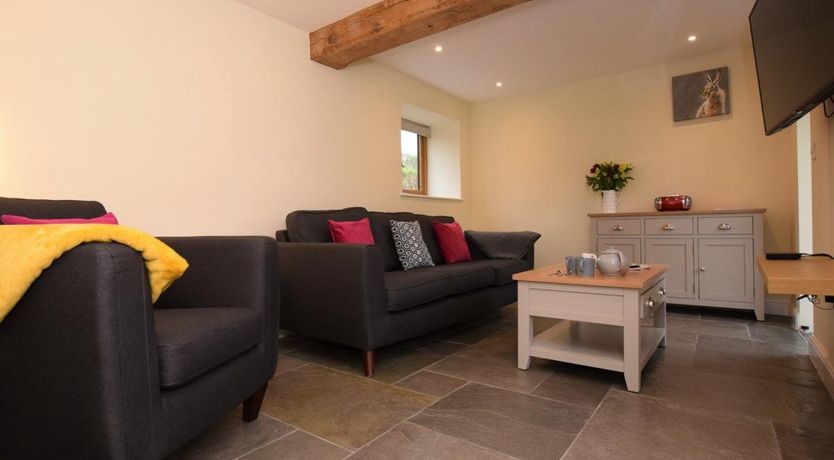 Photo of 2 Bed in Coldridge