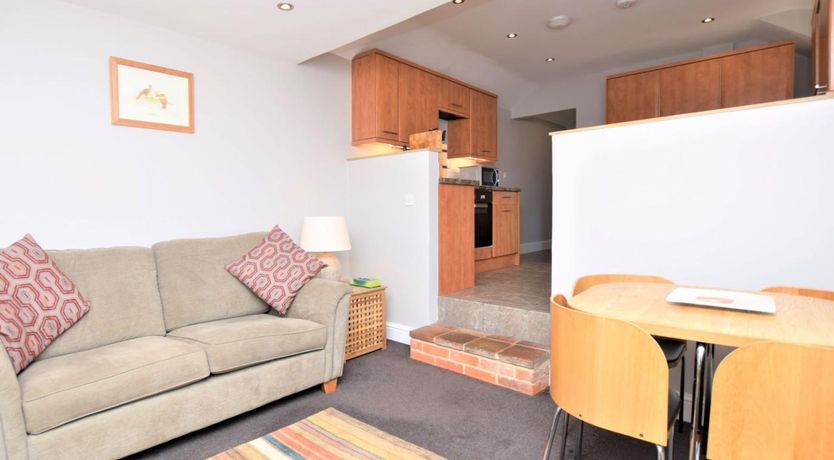 Photo of 1 Bed in Holt