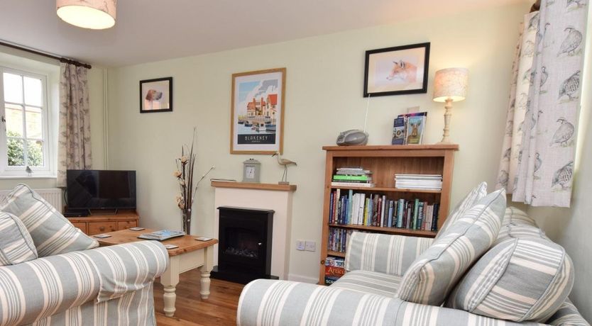 Photo of 2 Bed in Holt