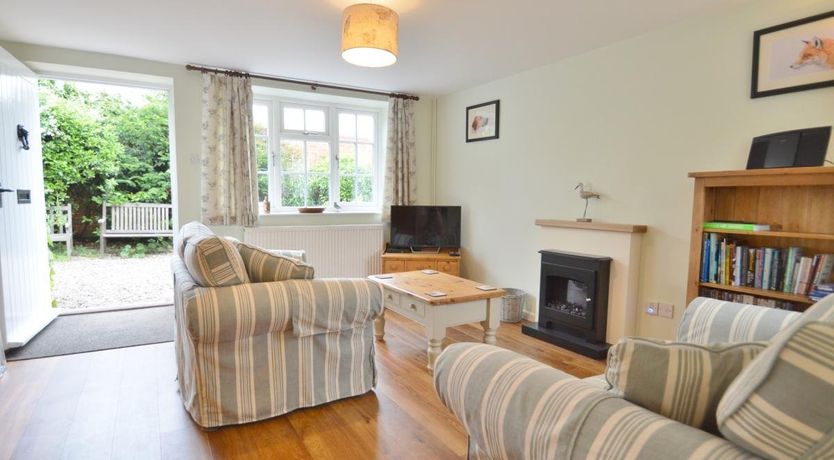 Photo of 2 Bed in Holt