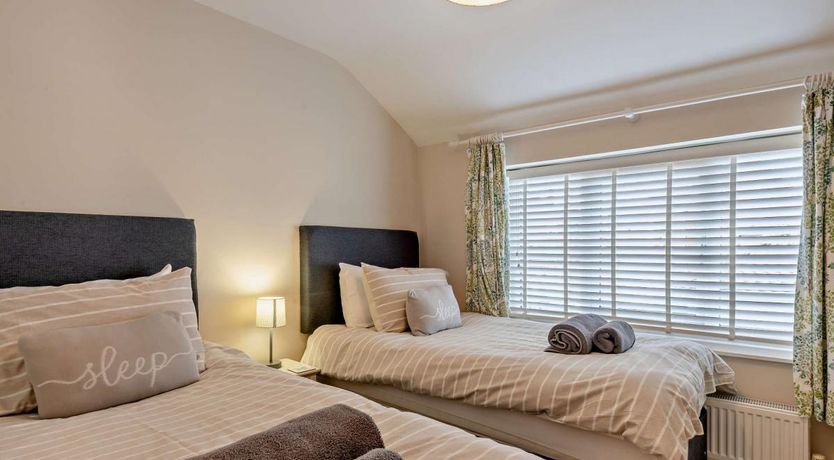 Photo of 3 Bed in Holt