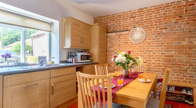 Photo of 2 Bed in Blakeney