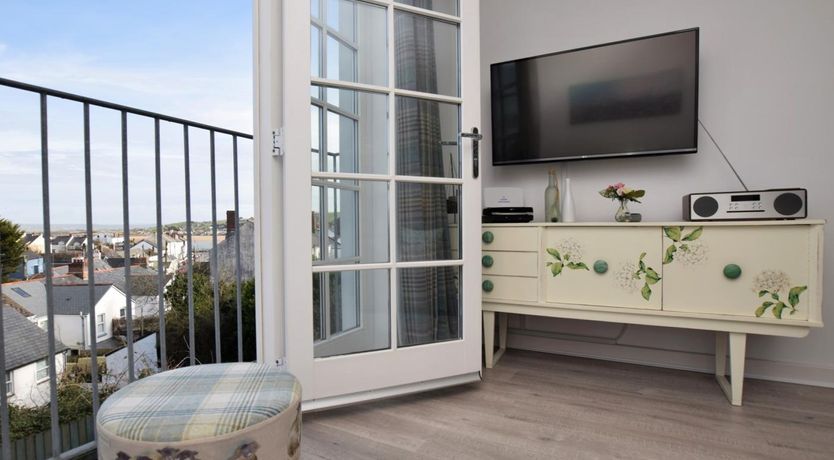 Photo of 3 Bed in Bideford