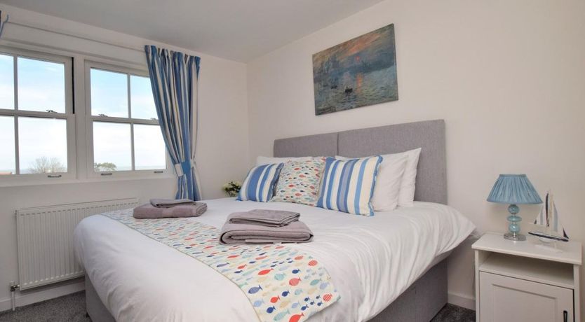 Photo of 3 Bed in Appledore