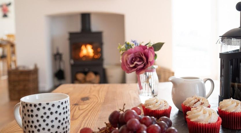 Photo of 4 Bed in Bancyffordd