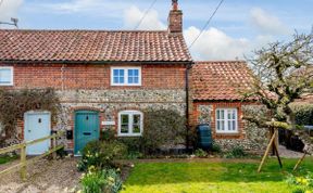 Photo of in Little Thornage (NCC56)