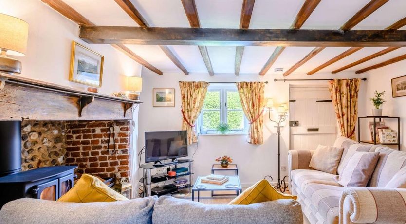 Photo of 2 Bed in Little Thornage