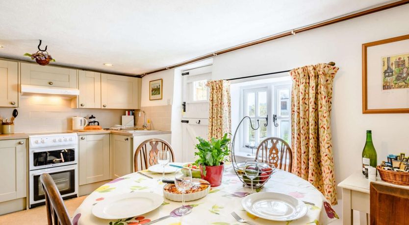 Photo of 2 Bed in Holt