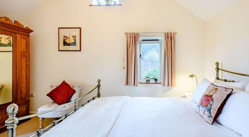 Photo of 1 Bed in Saxlingham