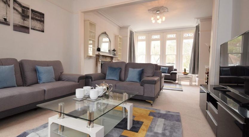 Photo of 4 Bed in Ilfracombe