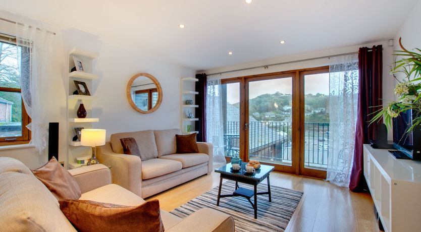 Photo of Harbour View, Looe