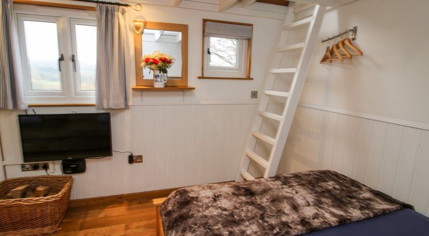 Photo of Shepherds Cabin at Titterstone