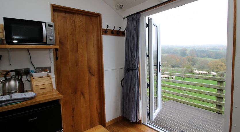 Photo of Shepherds Cabin at Titterstone