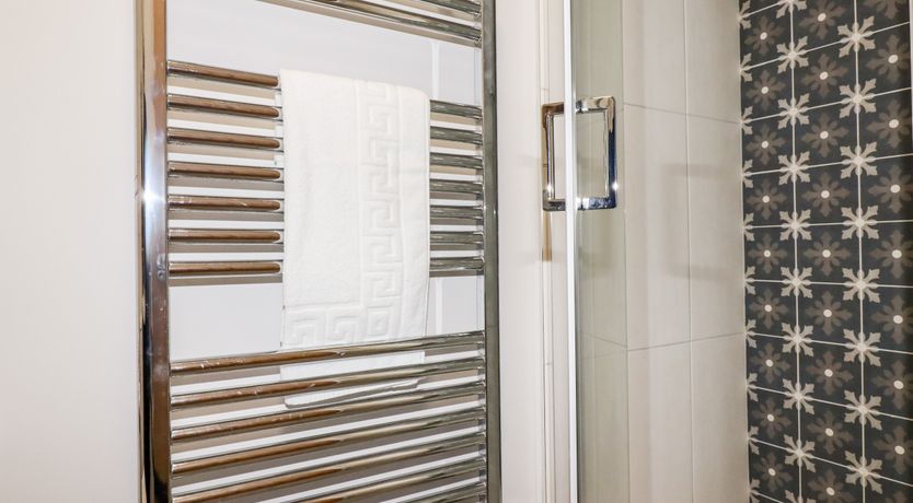 Photo of Trenant View