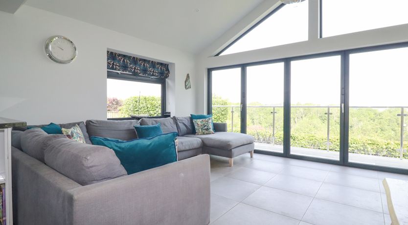 Photo of Trenant View