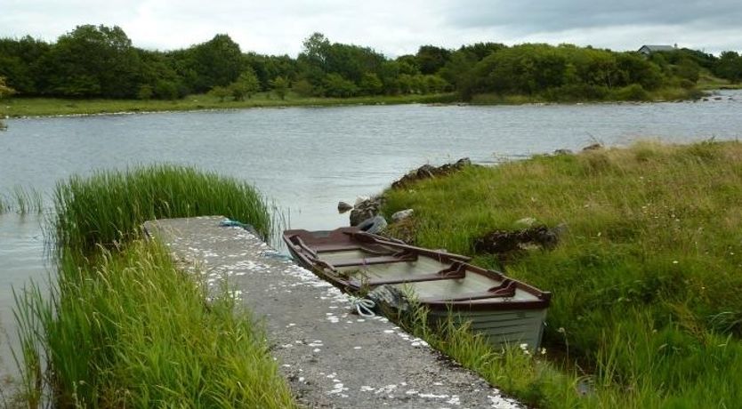 Photo of Lakeside house