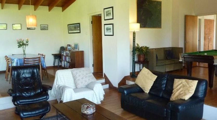 Photo of Lakeside house