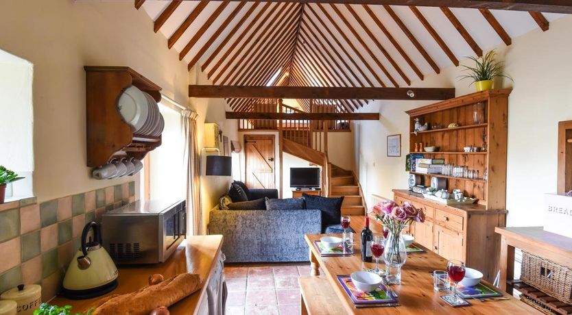 Photo of in Briston (KT009)